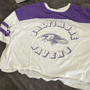Cropped Baltimore ravens tee